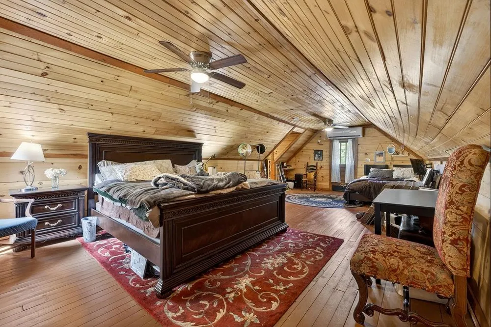 2731 Tate Road Blairsville, GA 30512