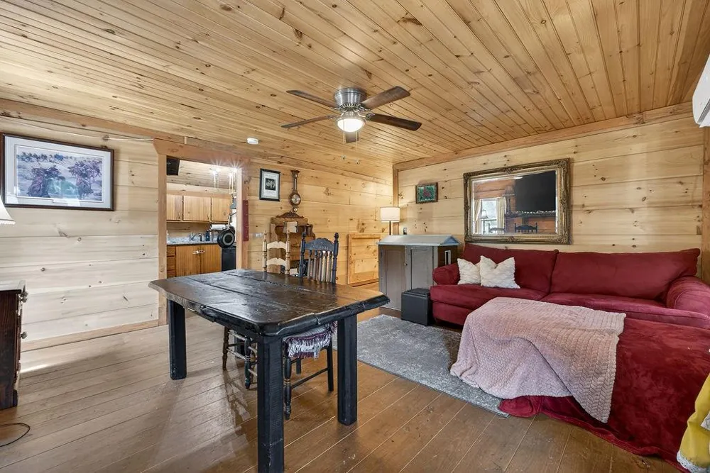 2731 Tate Road Blairsville, GA 30512