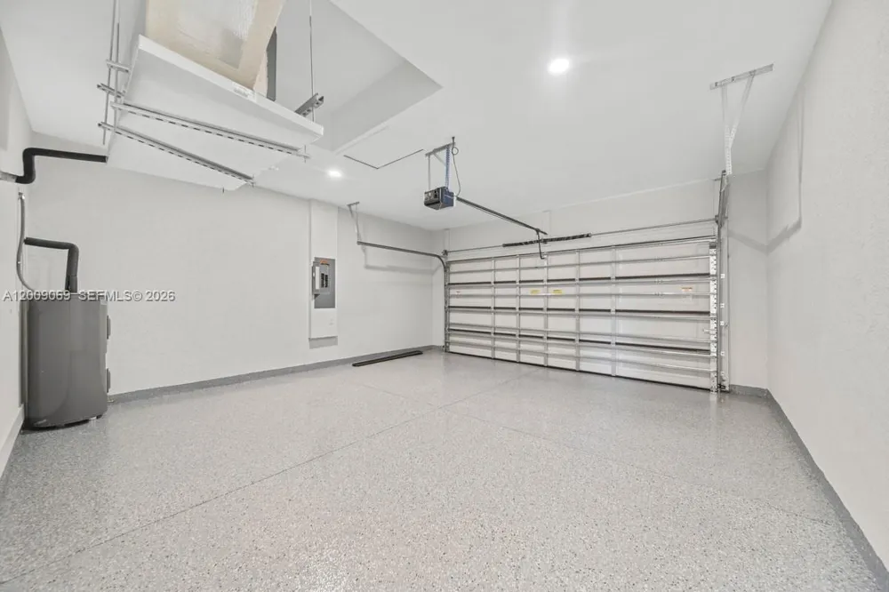 103 Diplomat Pkwy E Cape Coral, FL 33909
