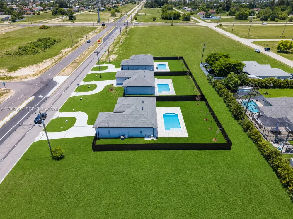 103 Diplomat Pkwy E Cape Coral, FL 33909
