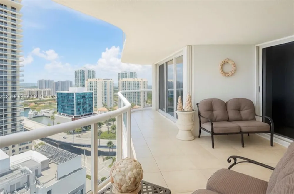 16711 Collins Ave #2301 Sunny Isles Beach, FL 33160