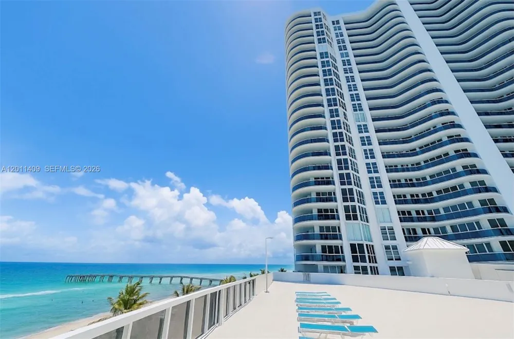 16711 Collins Ave #2301 Sunny Isles Beach, FL 33160