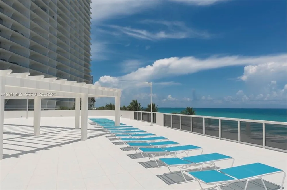 16711 Collins Ave #2301 Sunny Isles Beach, FL 33160