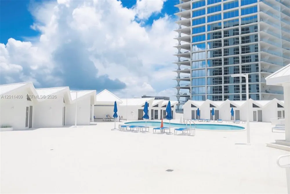 16711 Collins Ave #2301 Sunny Isles Beach, FL 33160