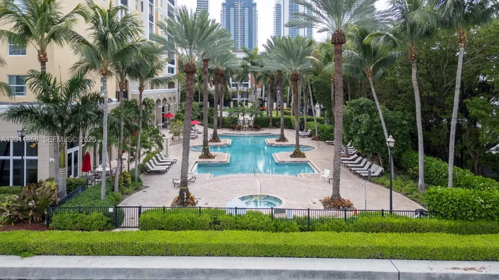 17100 Bay Rd #1610 Sunny Isles Beach, FL 33160