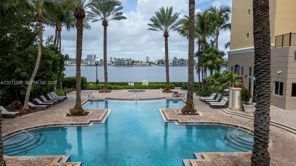 17100 Bay Rd #1610 Sunny Isles Beach, FL 33160