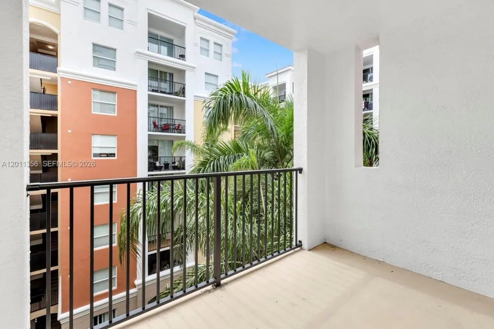 17100 Bay Rd #1610 Sunny Isles Beach, FL 33160