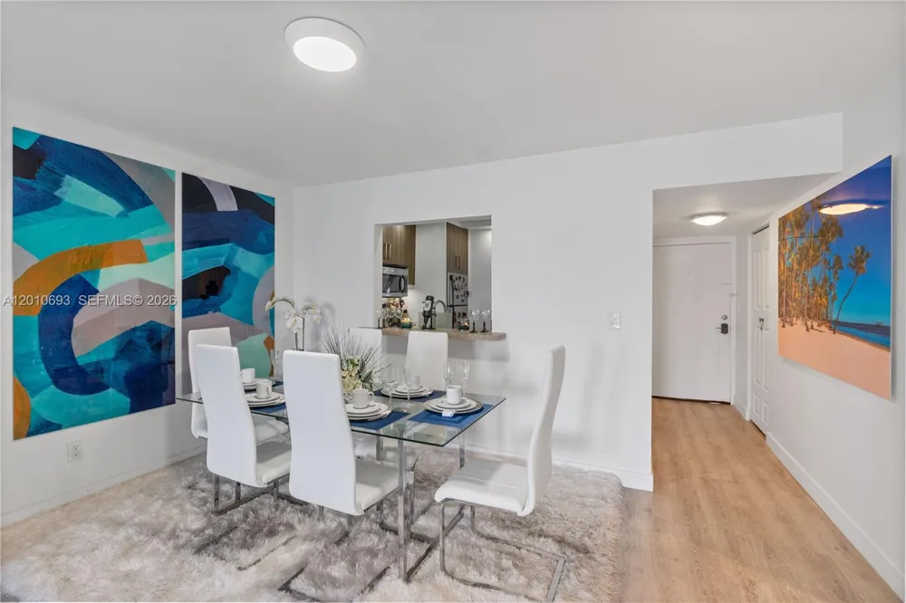2850 Somerset Dr #410L Lauderdale Lakes, FL 33311