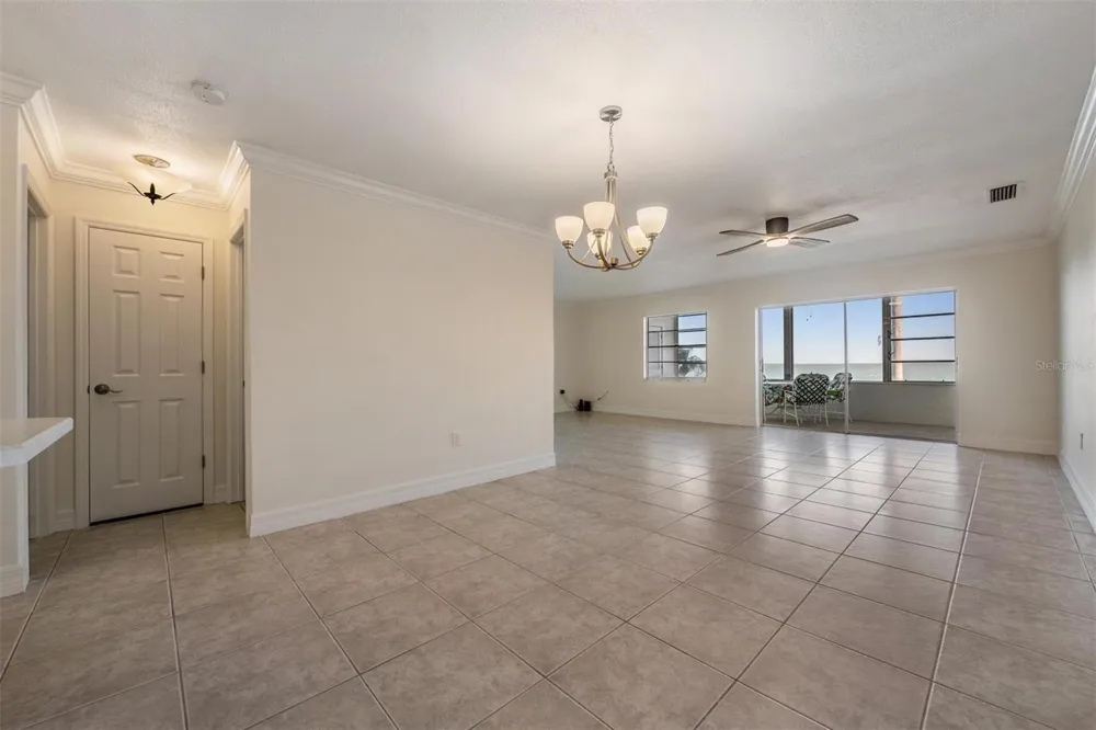 7 DUNOON PLACE #102 Dunedin, FL 34698