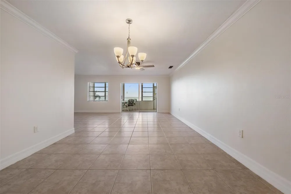 7 DUNOON PLACE #102 Dunedin, FL 34698