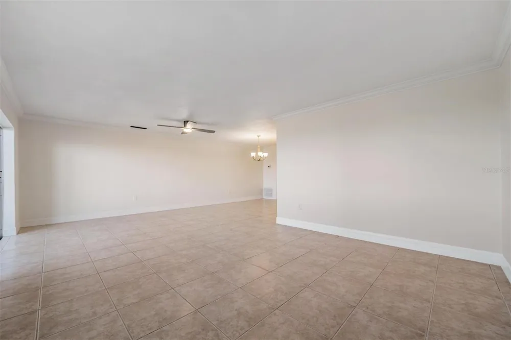 7 DUNOON PLACE #102 Dunedin, FL 34698
