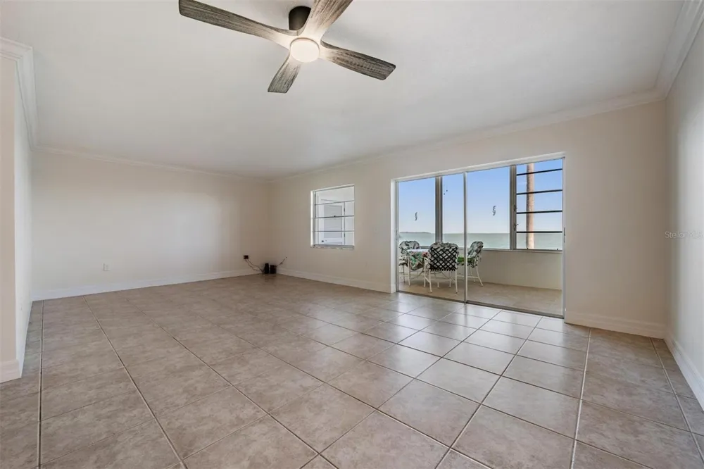 7 DUNOON PLACE #102 Dunedin, FL 34698