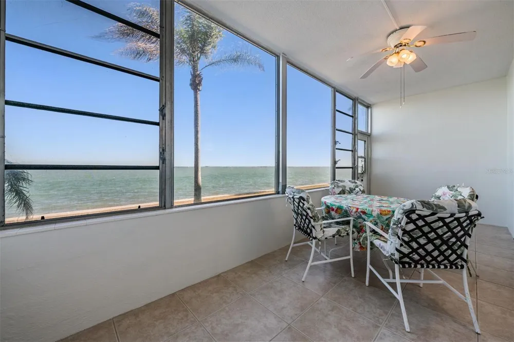 7 DUNOON PLACE #102 Dunedin, FL 34698
