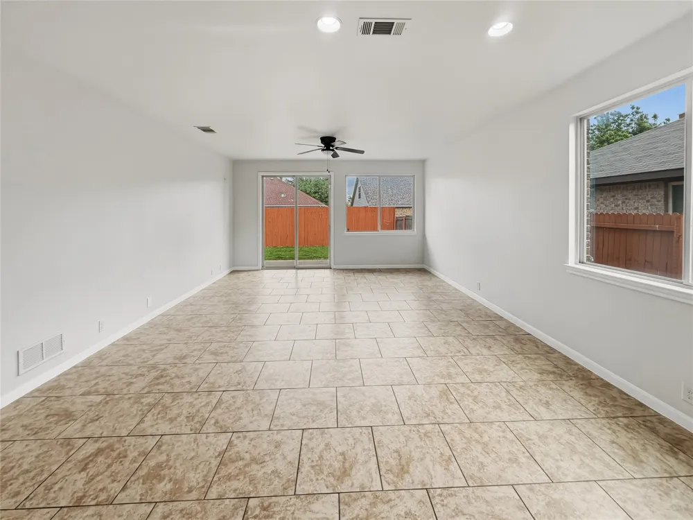 4272 Summersweet Lane Fort Worth, TX 76036