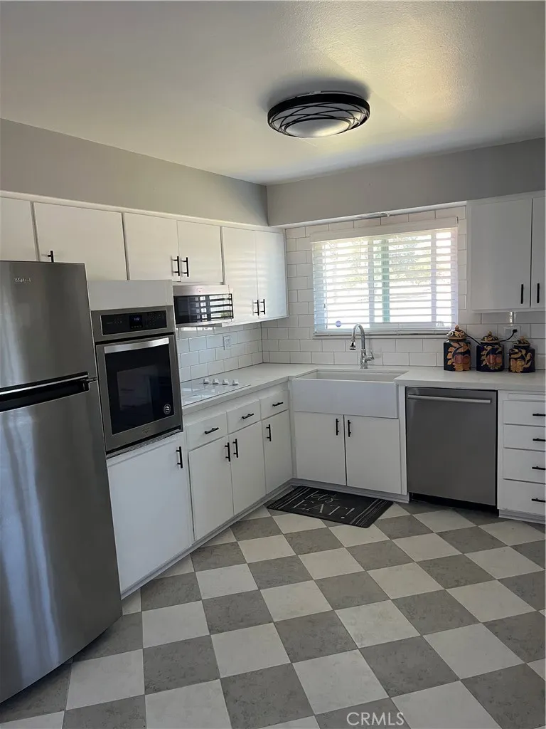 26381 Cherry Hills Menifee, CA 92586