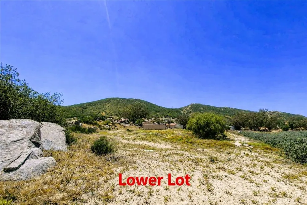 Roadrunner Banning, CA 92220