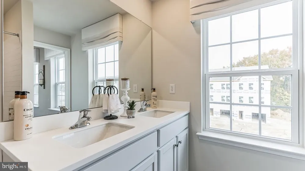 3079 MARTHA WAY Pennsburg, PA 18073