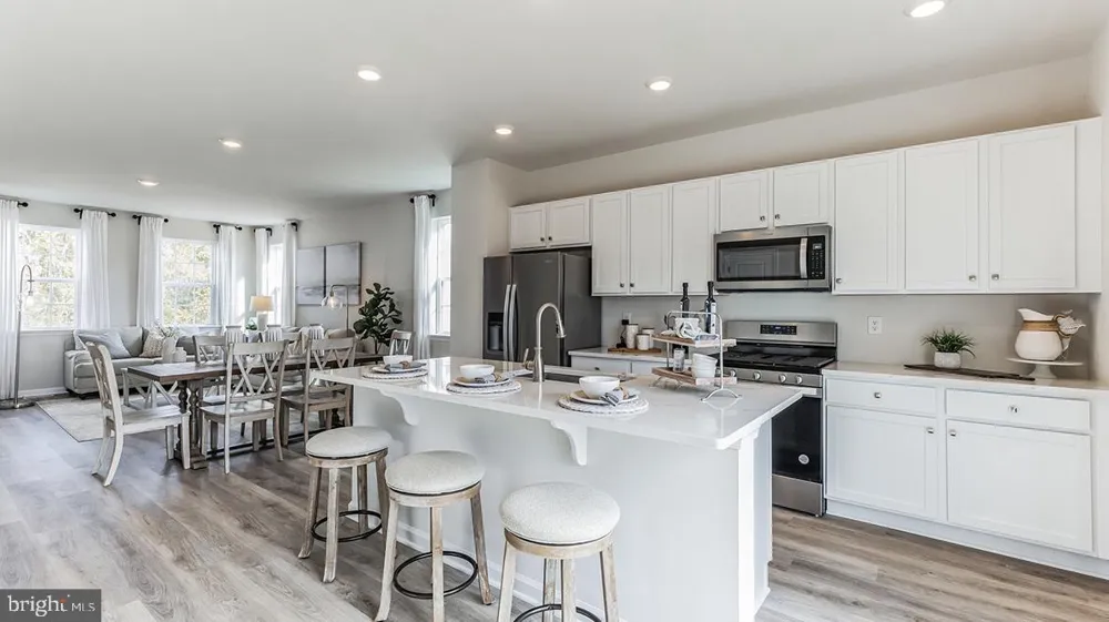 3079 MARTHA WAY Pennsburg, PA 18073
