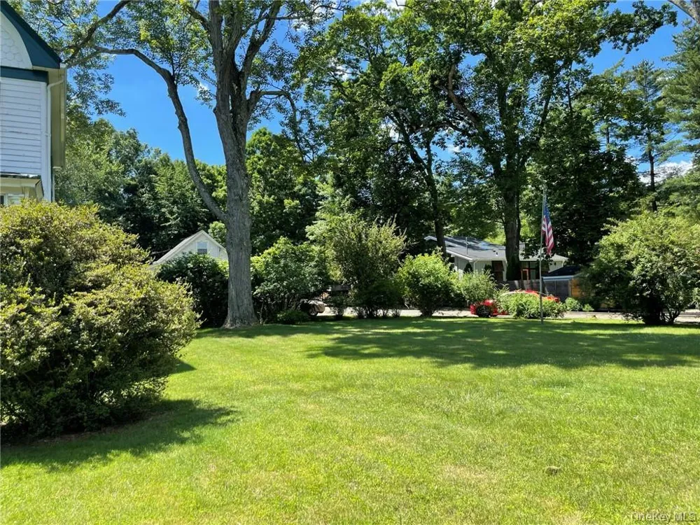 17 Demarest Avenue West Nyack, NY 10994