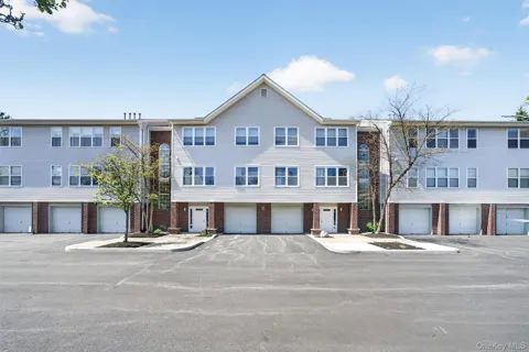 66 Deer Ct Drive