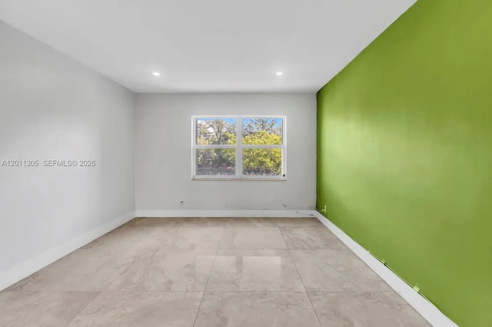 300 Diplomat Pkwy #204 Hallandale Beach, FL 33009