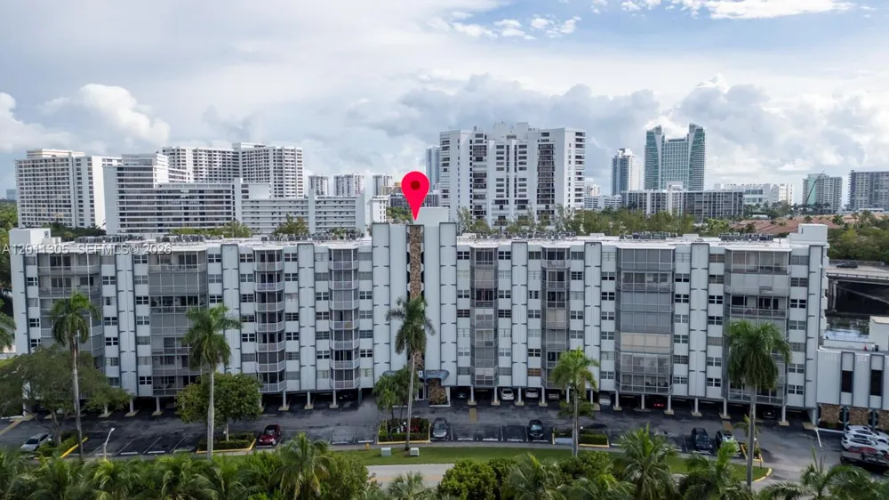 300 Diplomat Pkwy #204 Hallandale Beach, FL 33009