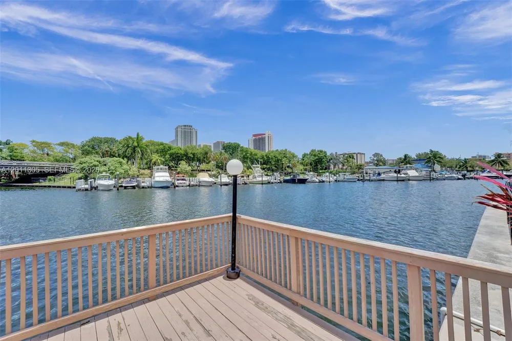 300 Diplomat Pkwy #204 Hallandale Beach, FL 33009