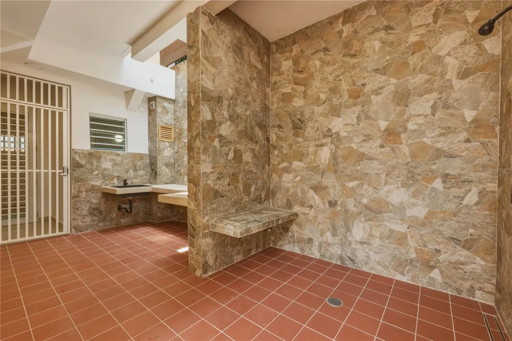 16 PACIFIC PLACE STREET San Juan, PR 00911