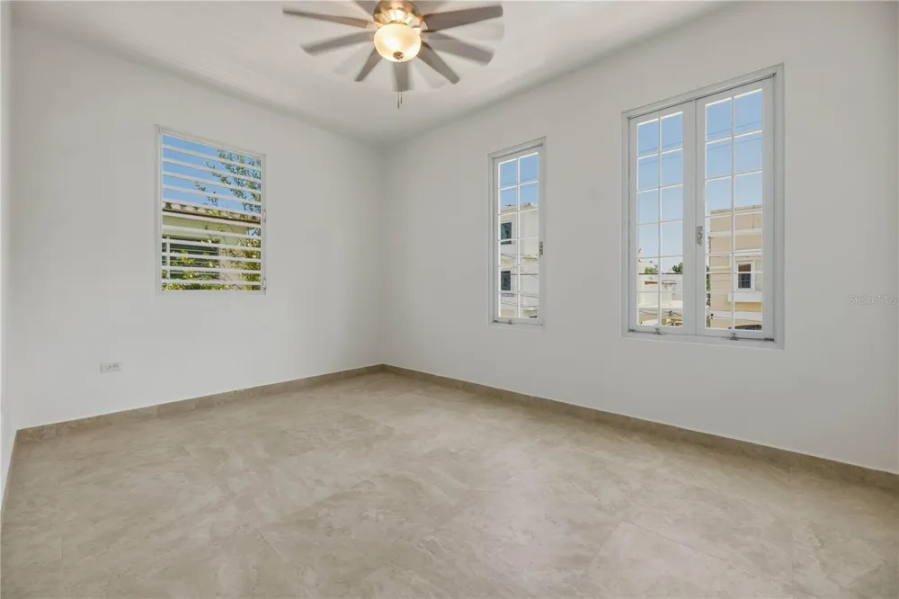 16 PACIFIC PLACE STREET San Juan, PR 00911
