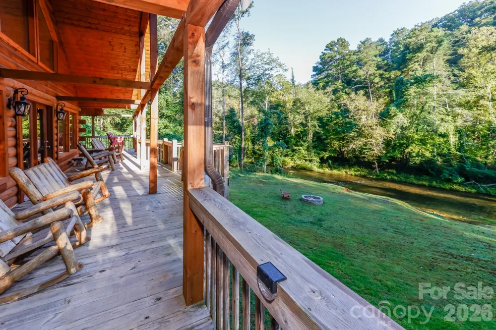 371 Redbird Drive Lake Lure, NC 28746
