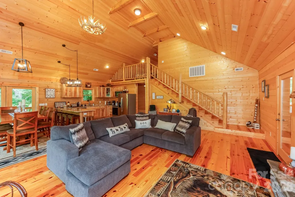 371 Redbird Drive Lake Lure, NC 28746
