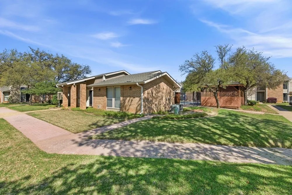 1808 Maplewood Trail Colleyville, TX 76034