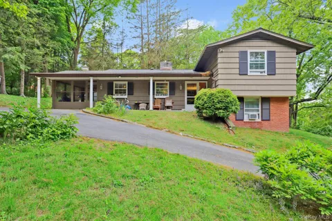 104 Forest Drive