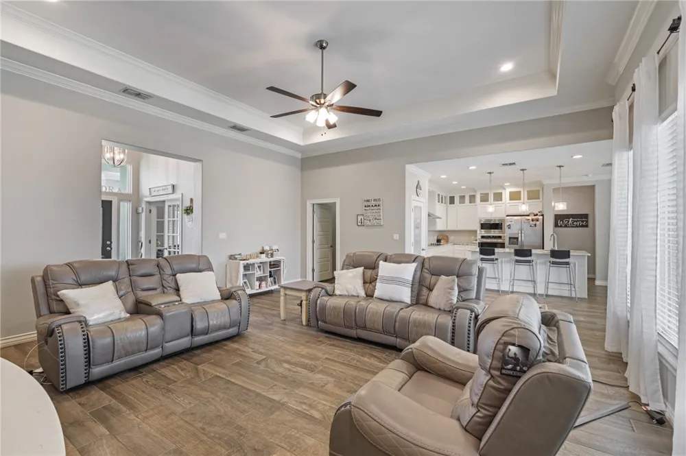 14230 Bowman Court Robstown, TX 78380