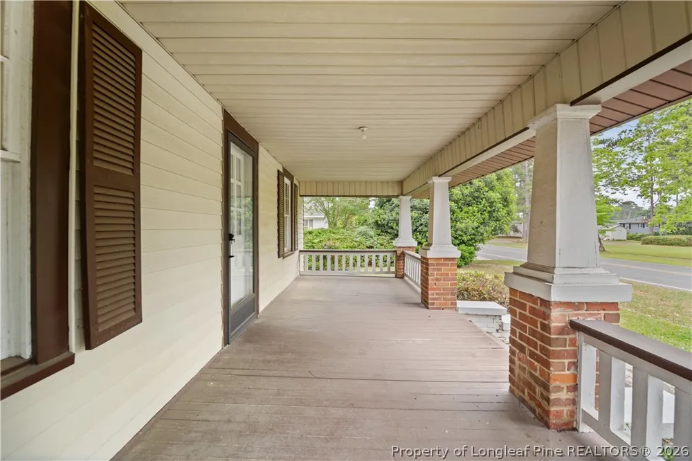 203 E Clinton Street Roseboro, NC 28382