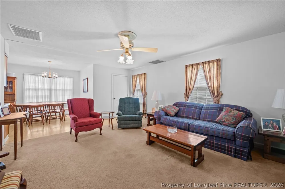 203 E Clinton Street Roseboro, NC 28382