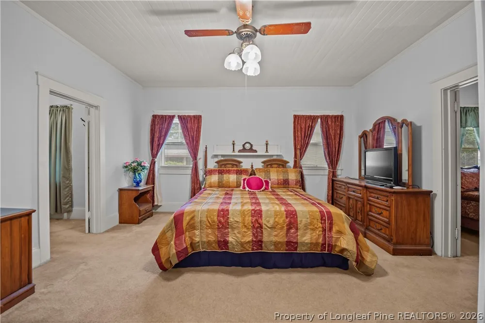 203 E Clinton Street Roseboro, NC 28382
