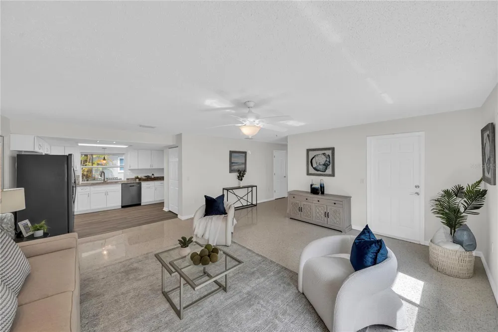121 10TH AVE Indian Rocks Beach, FL 33785