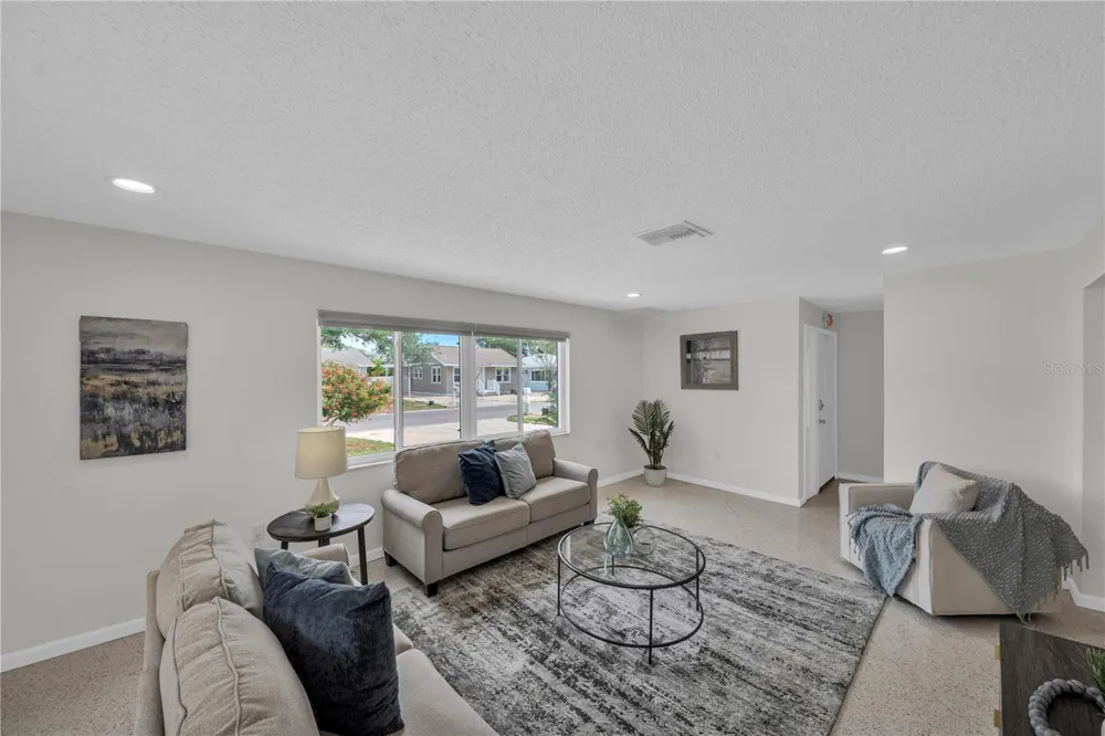 121 10TH AVE Indian Rocks Beach, FL 33785