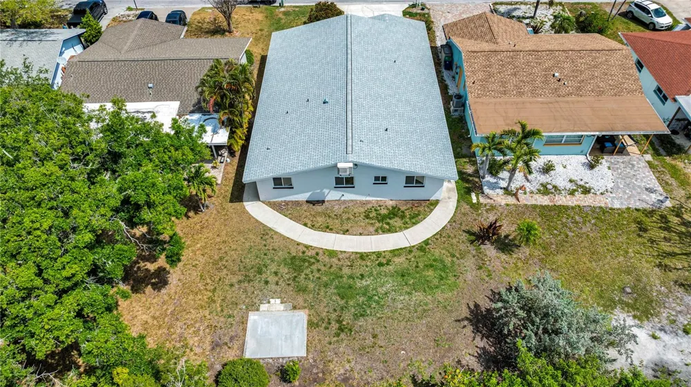 121 10TH AVE Indian Rocks Beach, FL 33785