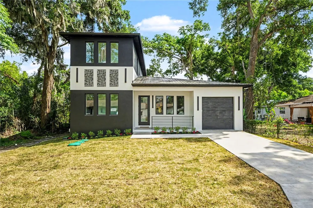 105 GARLAND AVENUE Seffner, FL 33584