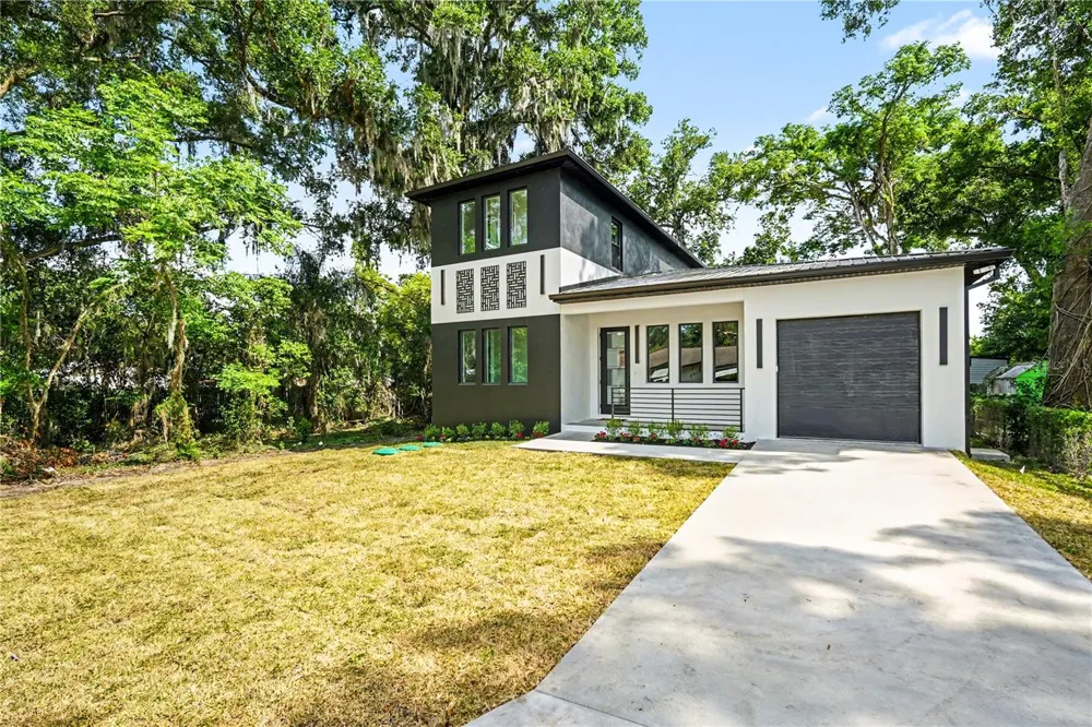 105 GARLAND AVENUE Seffner, FL 33584