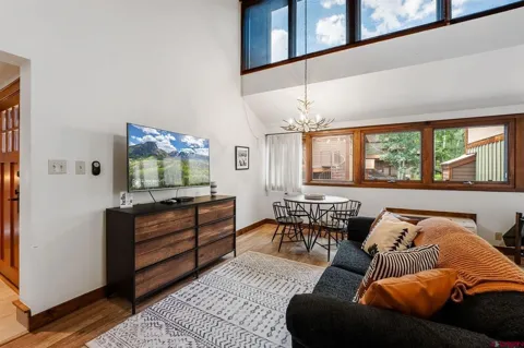 365 S Tamarron Drive #747