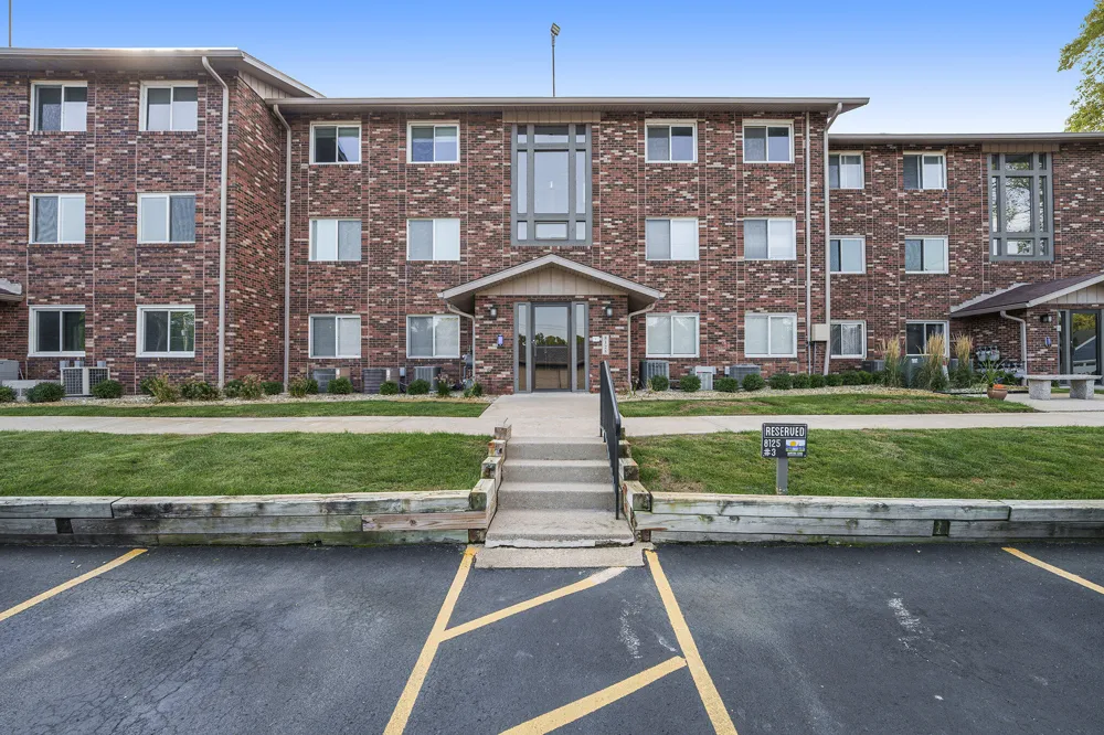 8125 Lake Shore Drive #5 Cedar Lake, IN 46303
