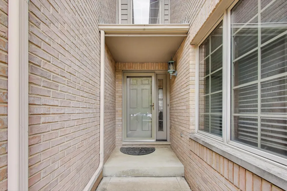 1617 Cherry Blossom Drive Munster, IN 46321