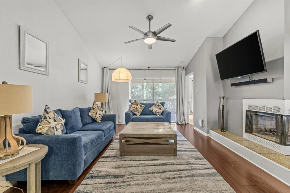 2450 Wickersham Lane #1606 Austin, TX 78741