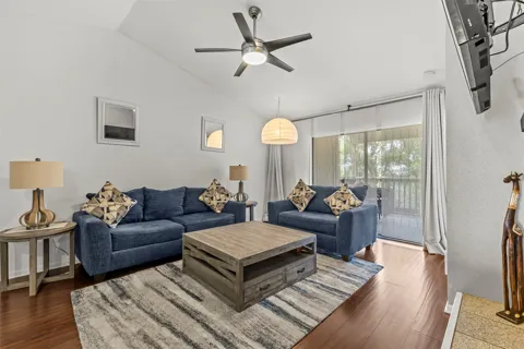 2450 Wickersham Lane #1606