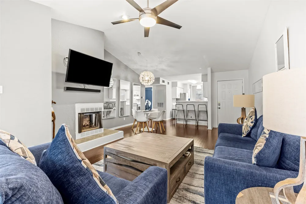 2450 Wickersham Lane #1606 Austin, TX 78741