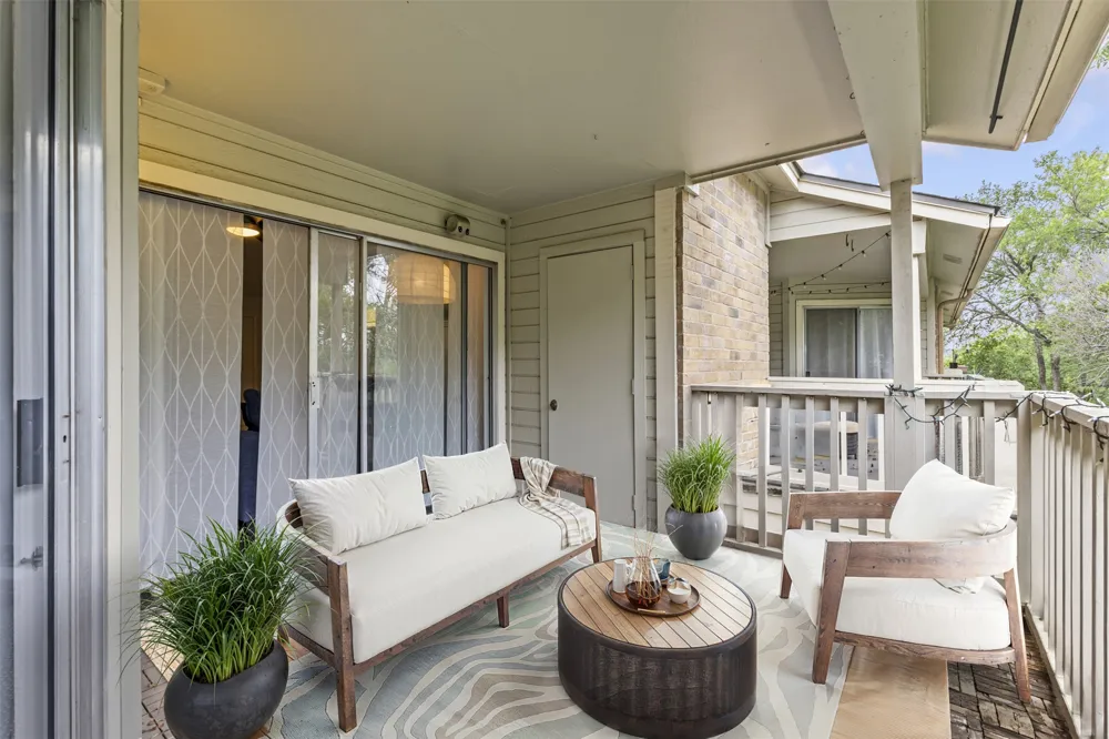2450 Wickersham Lane #1606 Austin, TX 78741