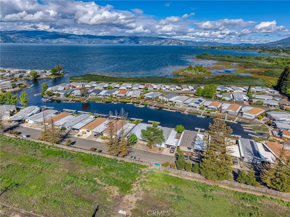 1900 S Main Street #9 Lakeport, CA 95453
